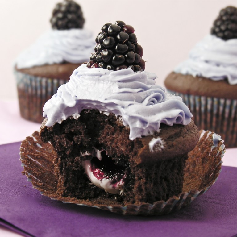 Black Raspberry Cream Cupcakes | EASYBAKED