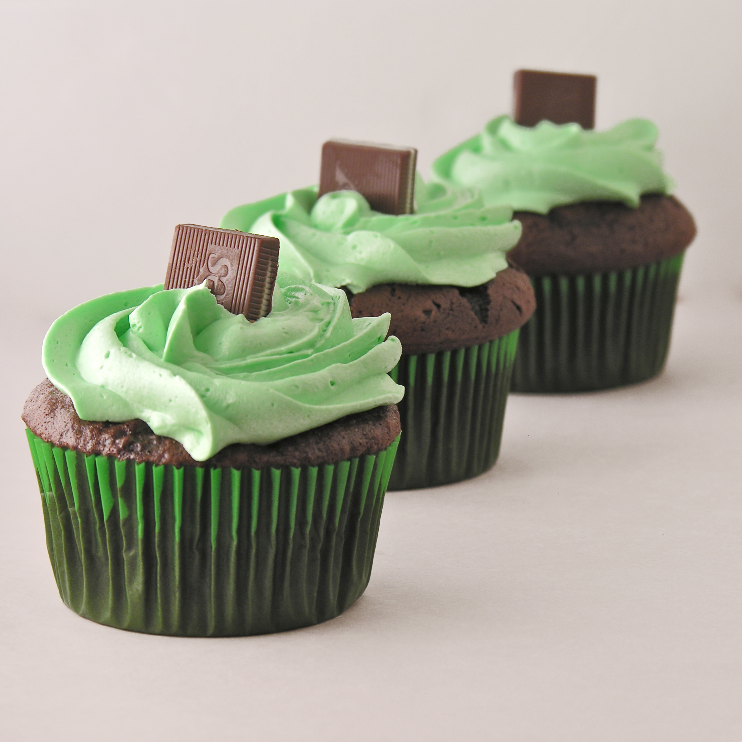 Grasshopper Mint Cupcakes