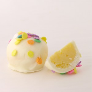 White chocolate Mango-Peach Truffle