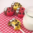 Ladybug Oreo Pops!