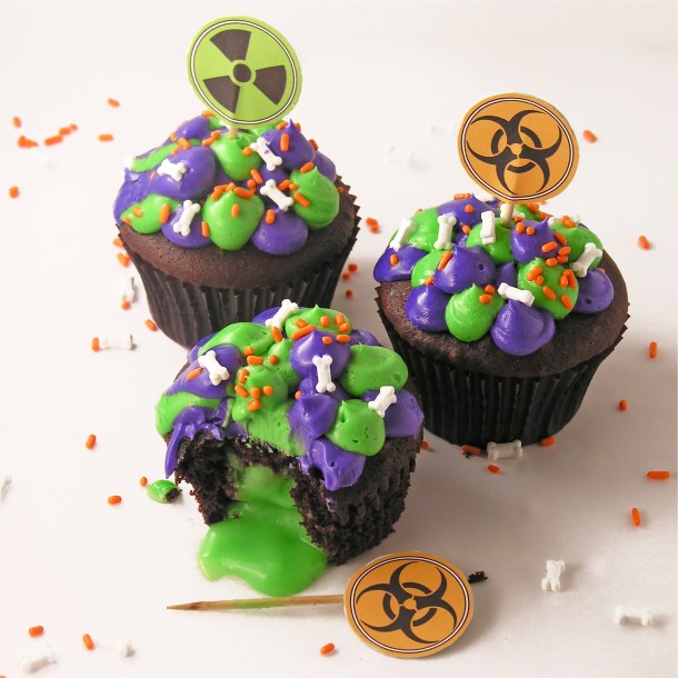 Toxic Slime-filled Cupcakes!