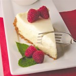 Creamy cheesecake with sour cream topping