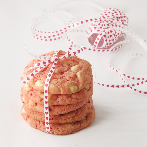 White Chocolate Strawberry Cookies!!
