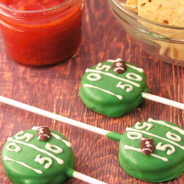 Football Field Oreo Pops