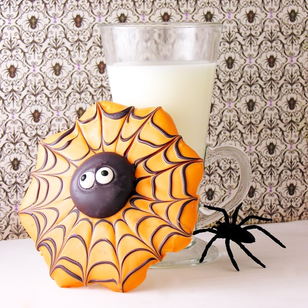 Spiderweb cookies2
