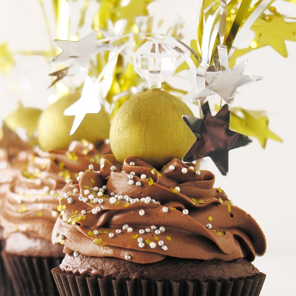 Ball Drop Cupcakes3