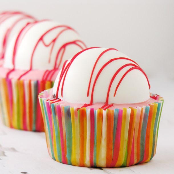 Berry Bomb Cupcakes4