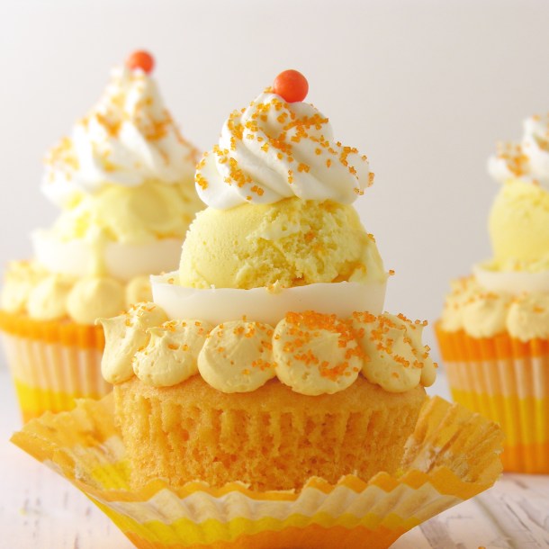 Orange Creamsicle Cupcakes
