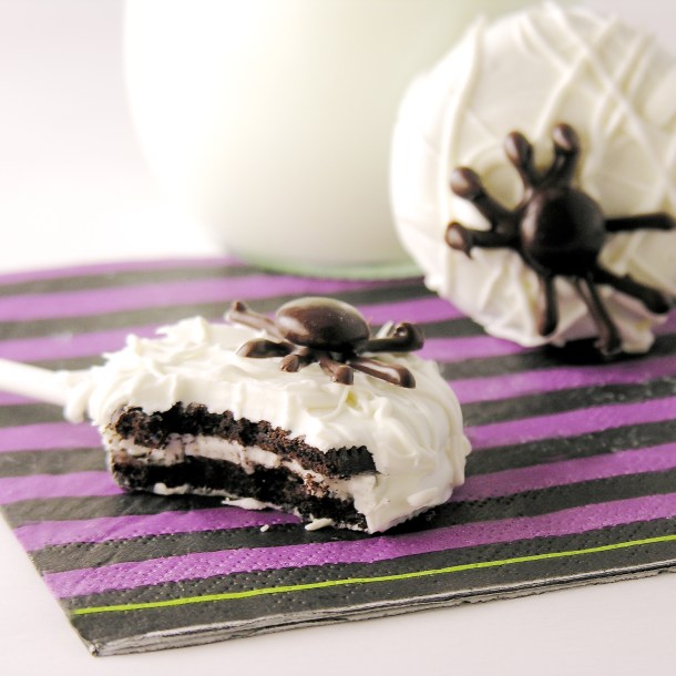 spiderweb-oreo-pops