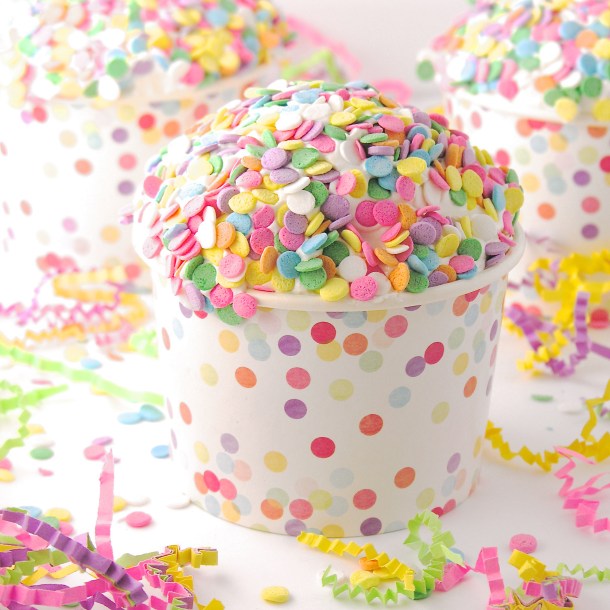 strawberry-cream-confetti-cups
