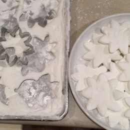 Cookie cutter marshmallow
