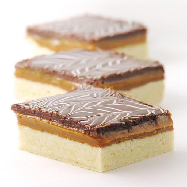 caramel shortbread bars