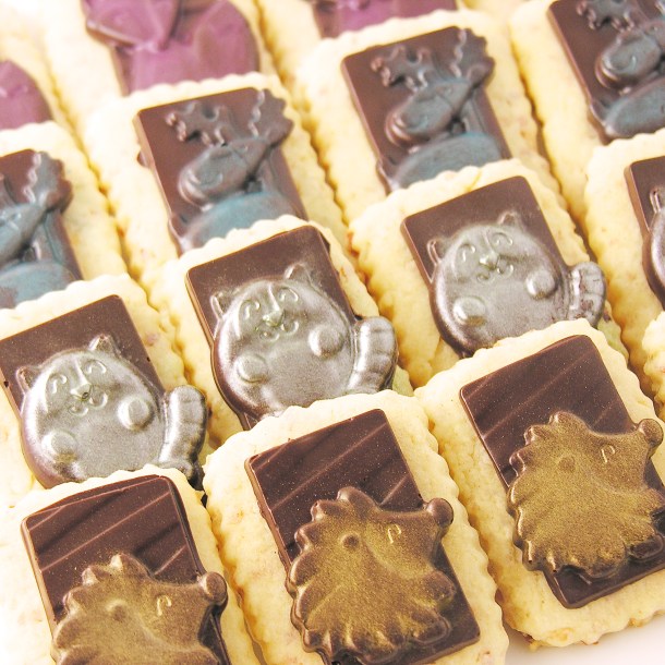 coconut-cut-out cookies