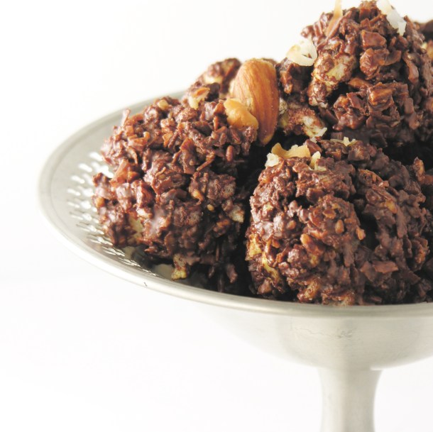 dark-chocolate-almond-bites2