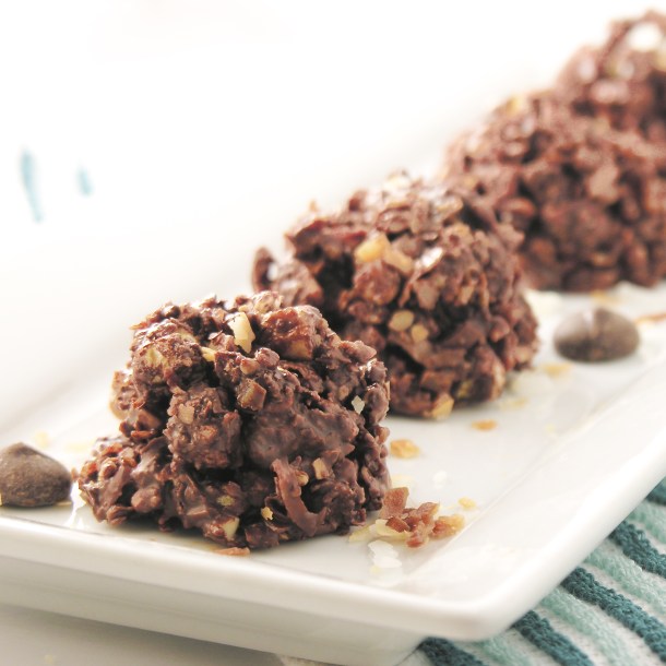 dark-chocolate-almond-bites4